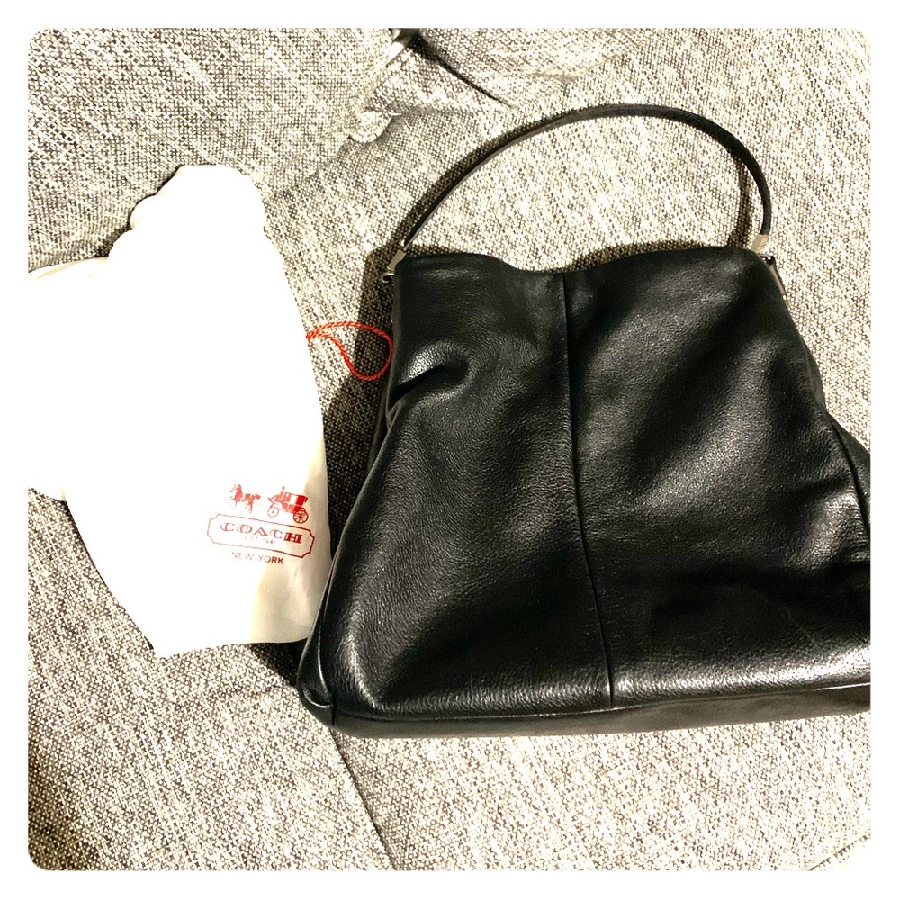 Coach purse (black)
